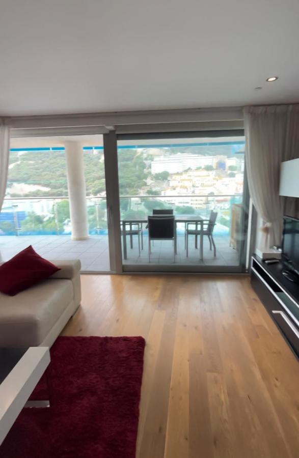 Ocean Village Luxury 2 Bed 2 Bath Apartment - Amazing Views - Pools And Jacuzzis Gibraltar Zewnętrze zdjęcie