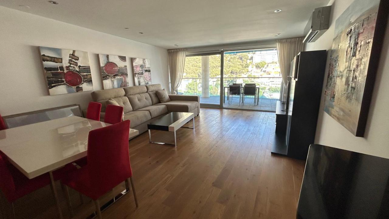 Ocean Village Luxury 2 Bed 2 Bath Apartment - Amazing Views - Pools And Jacuzzis Gibraltar Zewnętrze zdjęcie