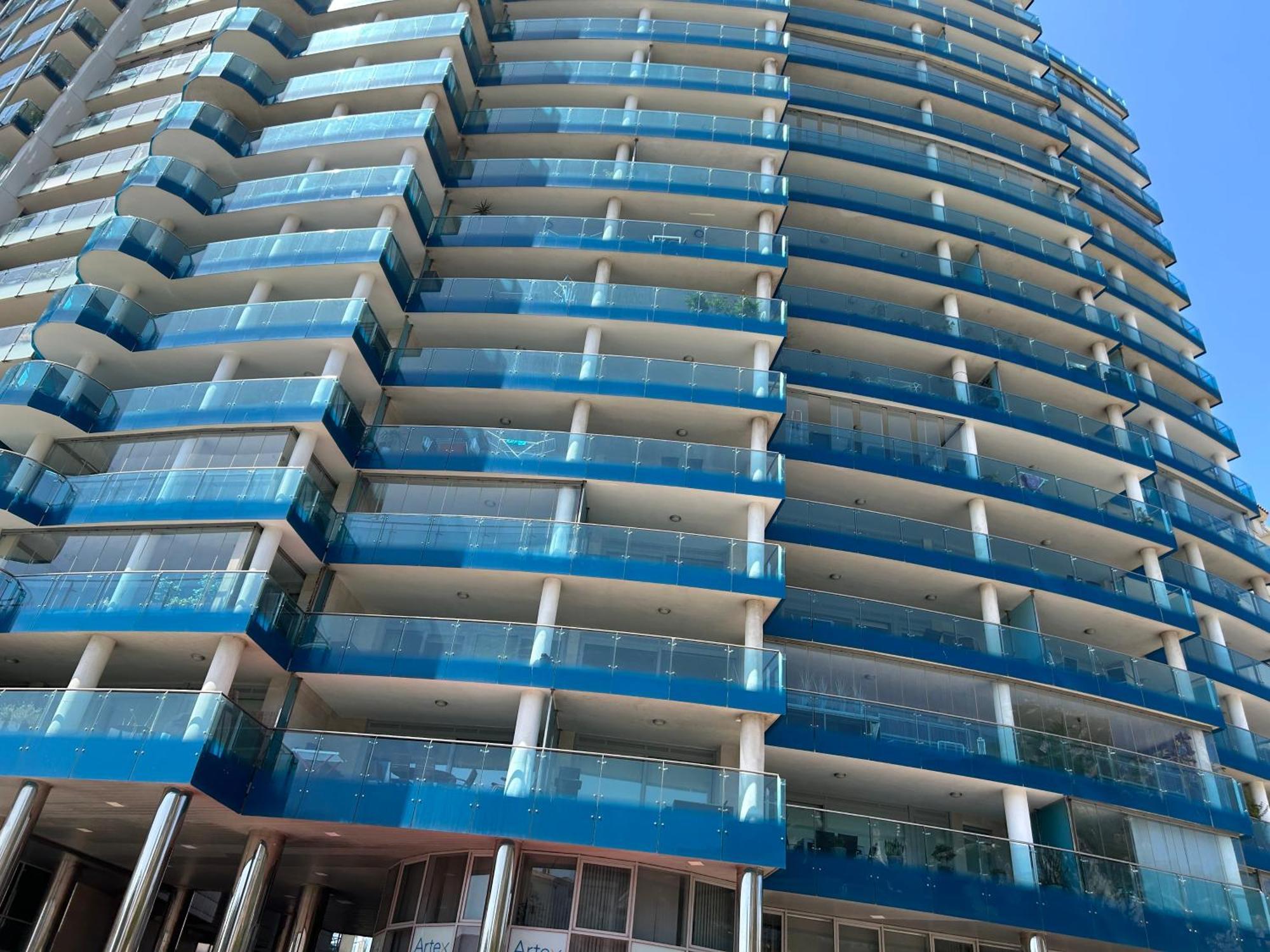 Ocean Village Luxury 2 Bed 2 Bath Apartment - Amazing Views - Pools And Jacuzzis Gibraltar Zewnętrze zdjęcie